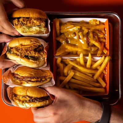 Desi Diner, Indian restaurant Fairborn Ohio, American food Fairborn, Indian food Fairborn OH, online order restaurant Fairborn, takeout Indian food, catering Fairborn Ohio